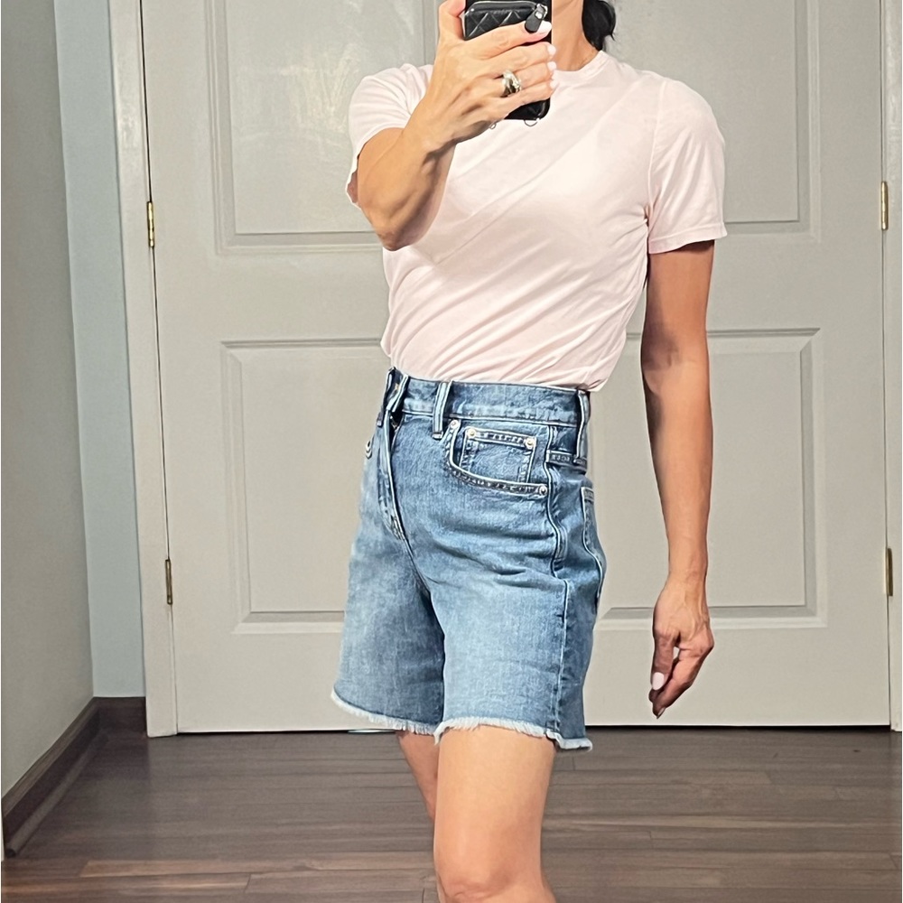 Everlane essential suprima cotton tee size S Petite
